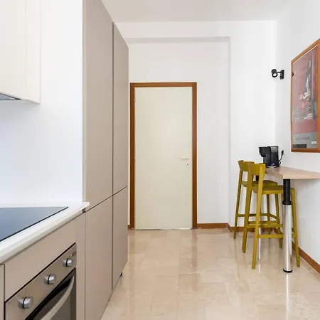 Amazing City Center Skyline Apartment Milan Exterior photo