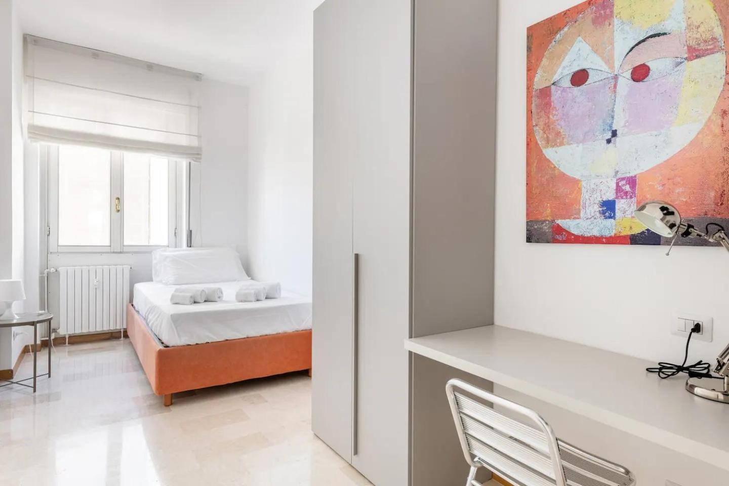 Amazing Center Skyline Apartment Milan